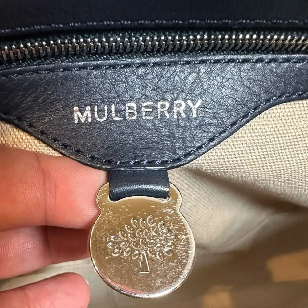 Mulberry Bayswaters Navy & Cream Leather Shoulder– Silver Hardware – COA